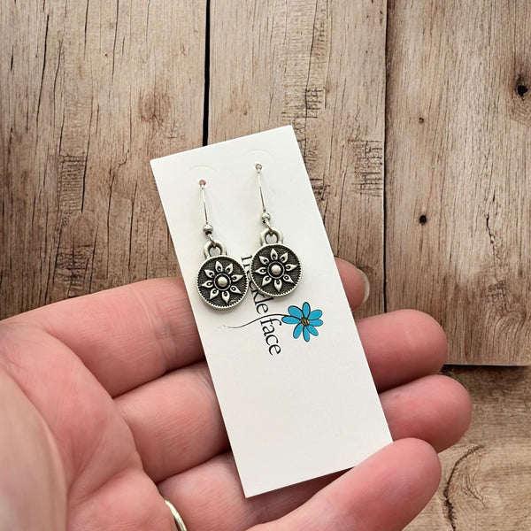 Antique Pretty Petal Earrings