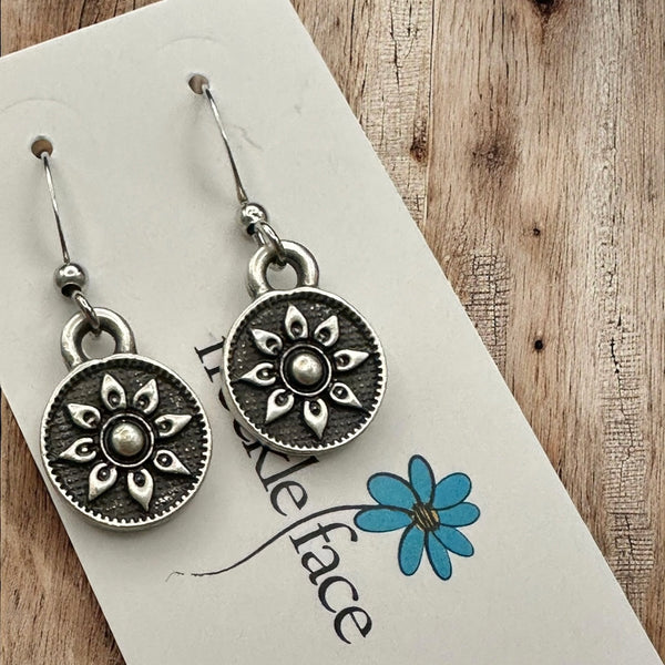 Antique Pretty Petal Earrings