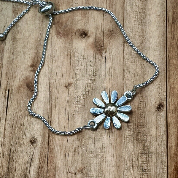 Adjustable Bracelet - Daisy