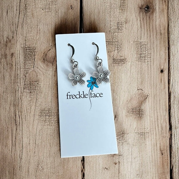 Dotted Daisy Flower Earrings