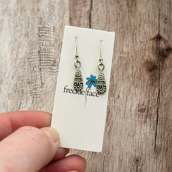 Detailed Drop Earrings