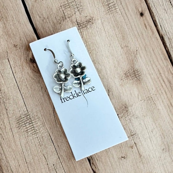 Bud & Bloom Flower Earrings