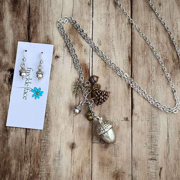 Woodland Charm Acorn Set