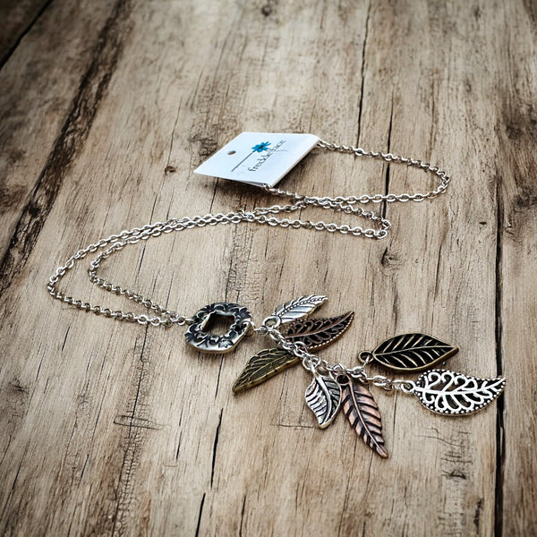 Short Leaf Cluster Necklace