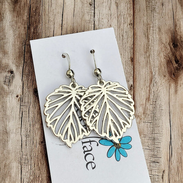 Simple Leaf Earrings