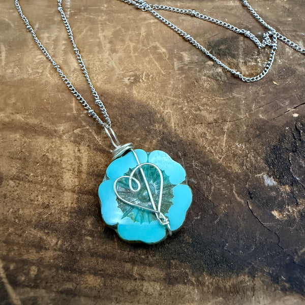 Retro Heart Wrap Necklace