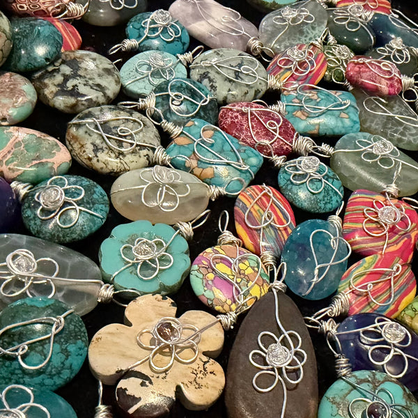 Retro Heart Wrap Necklace