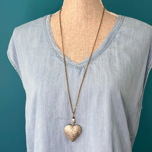 NEW - Vintage Heart Locket Necklace