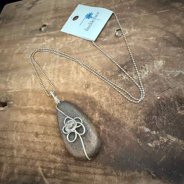 Retro Flower Wrap Necklace