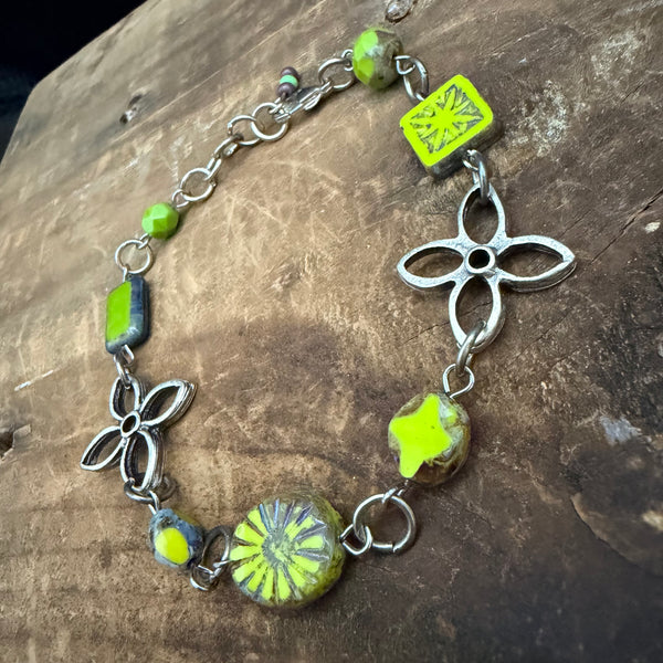 Lime Bloom Link Bracelet