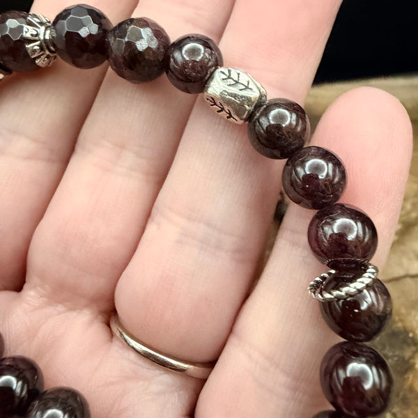 Midnight Garnet Stretch Bracelet