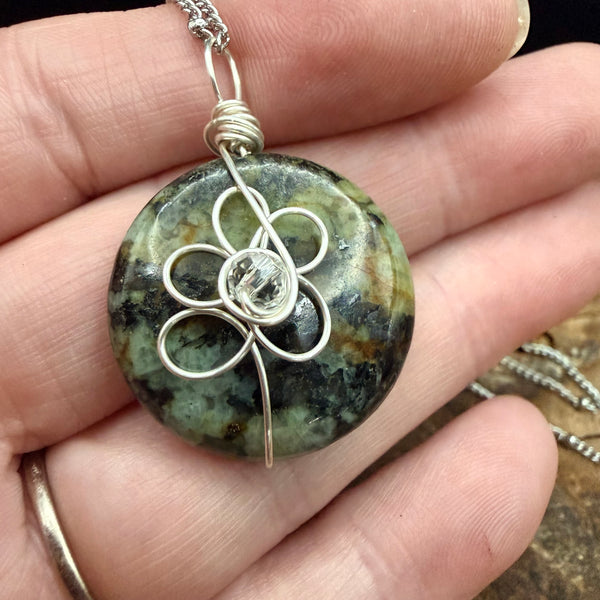 Retro Flower Wrap Necklace