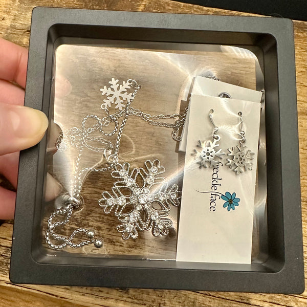 Snowflake Gift Set