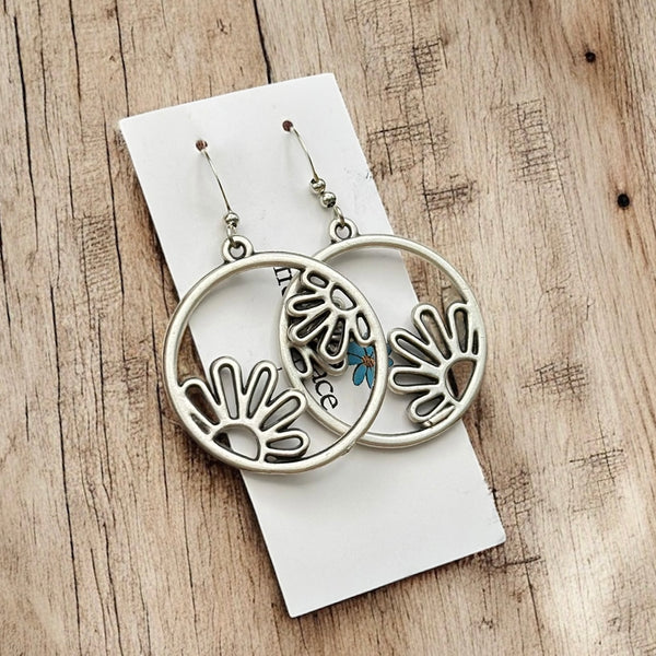 Circle of Daisys Earrings