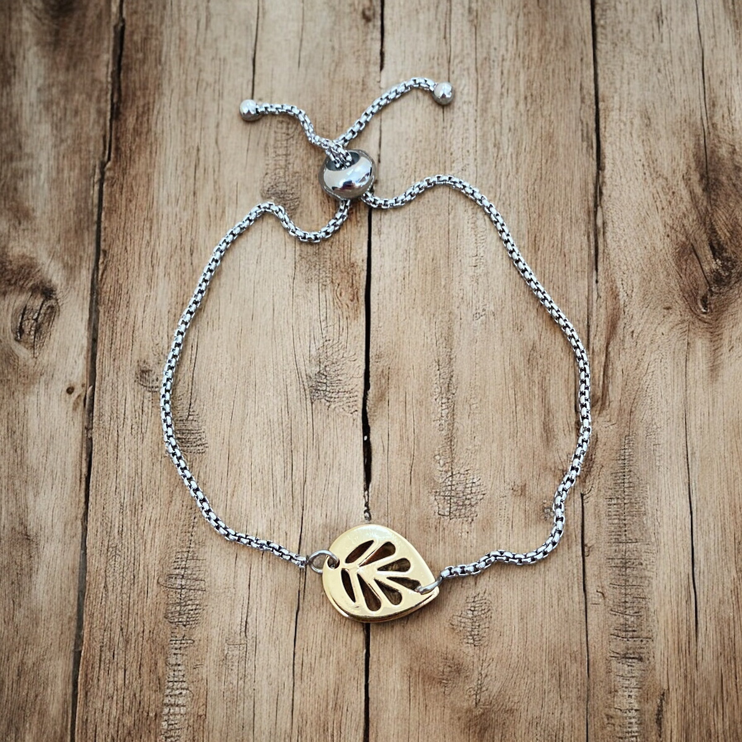 The Cutest Leaf Adjustable Bracelet