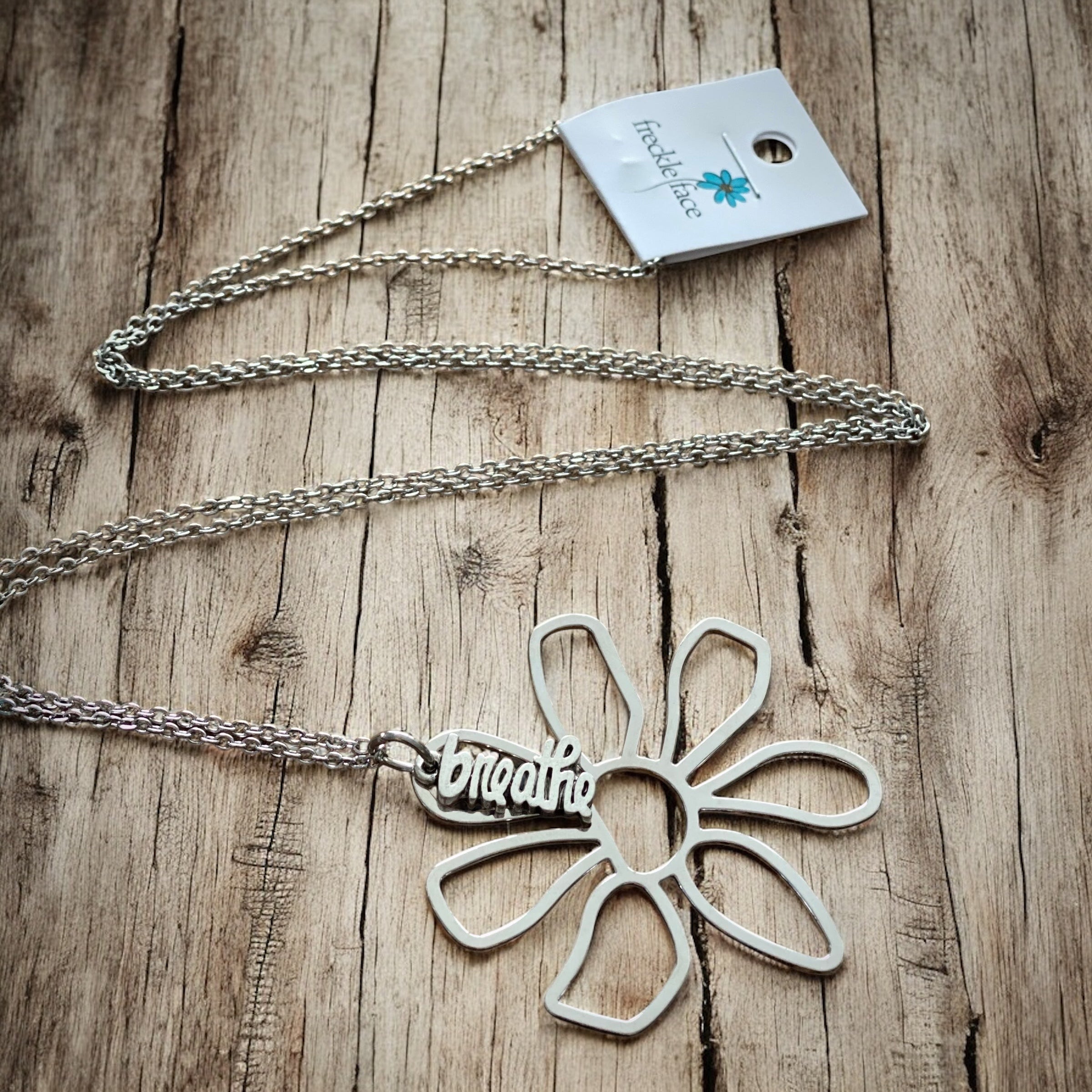 Breathe Flower Long Necklace