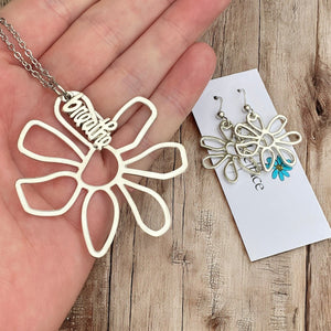 Breathe Flower Necklace & Earring Set