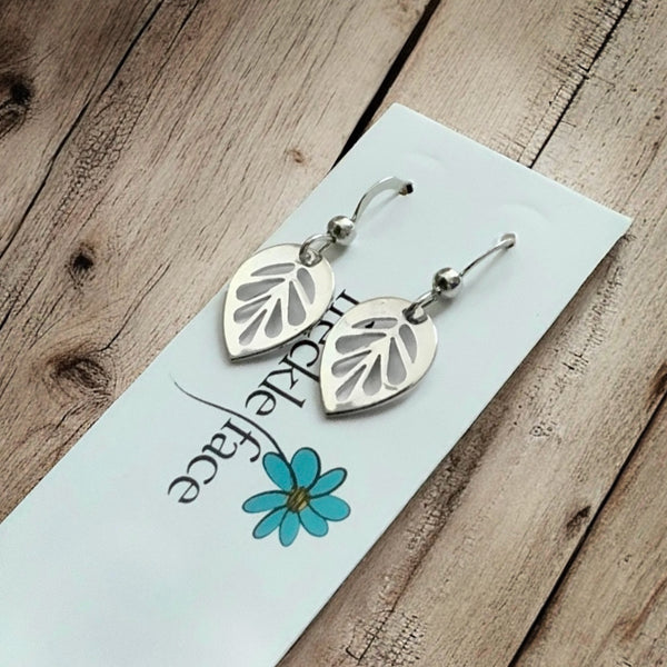 The Cutest Leaf Earrings