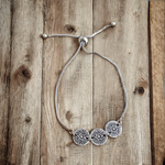 Adjustable Bracelet - Silver triple flower medallion