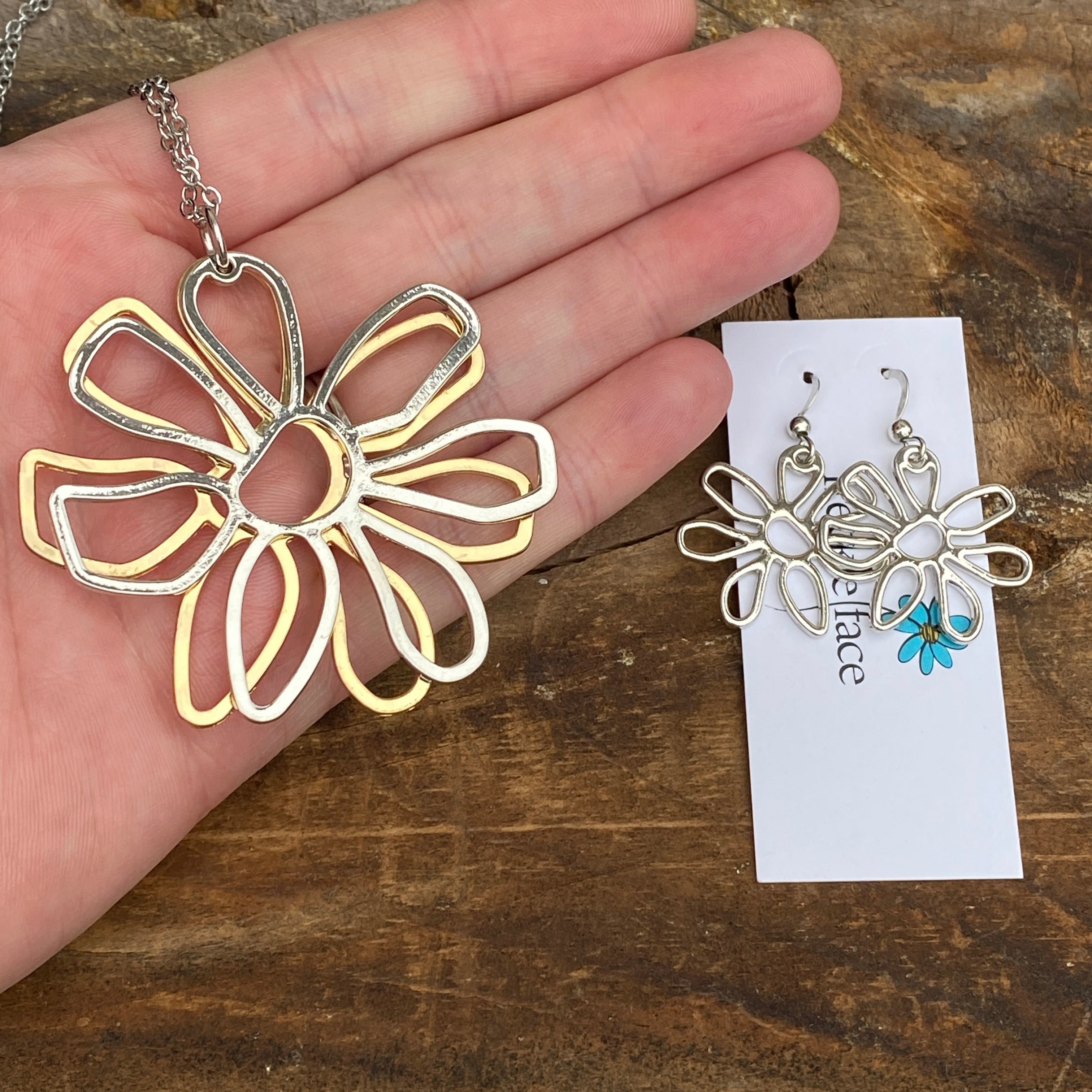 Double Flower Necklace & Earring Set