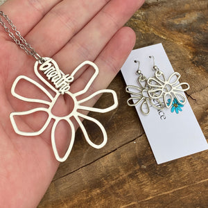 Breathe Flower Necklace & Earring Set