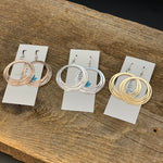 Lightweight circle hook earrings