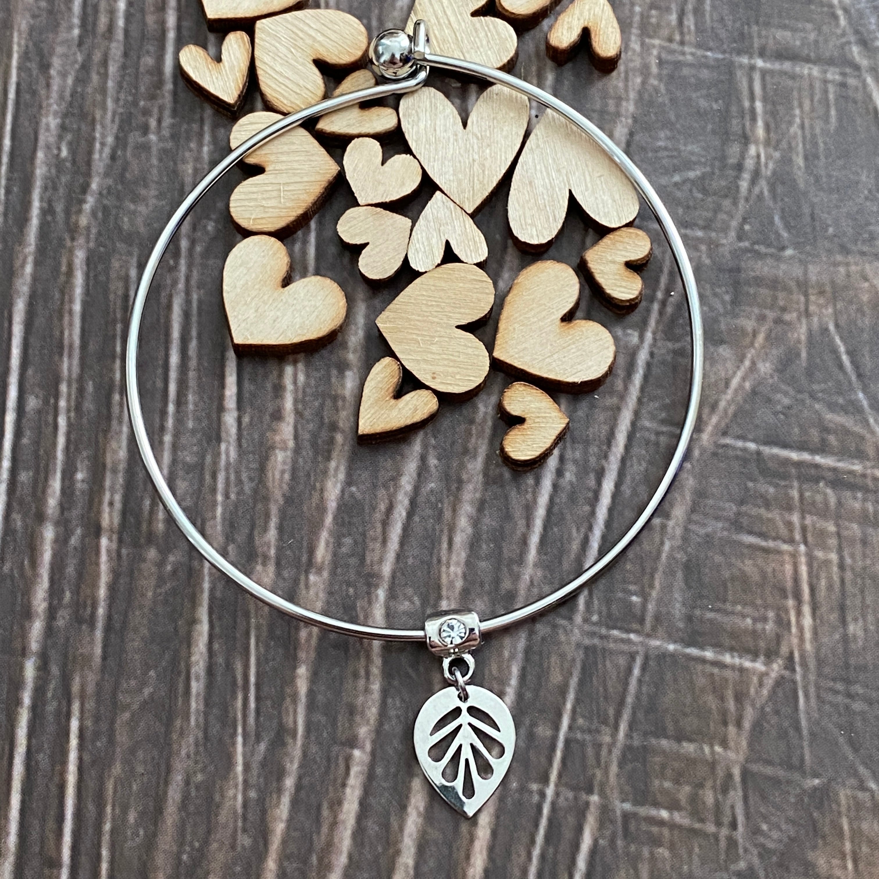 Simple charm bangle