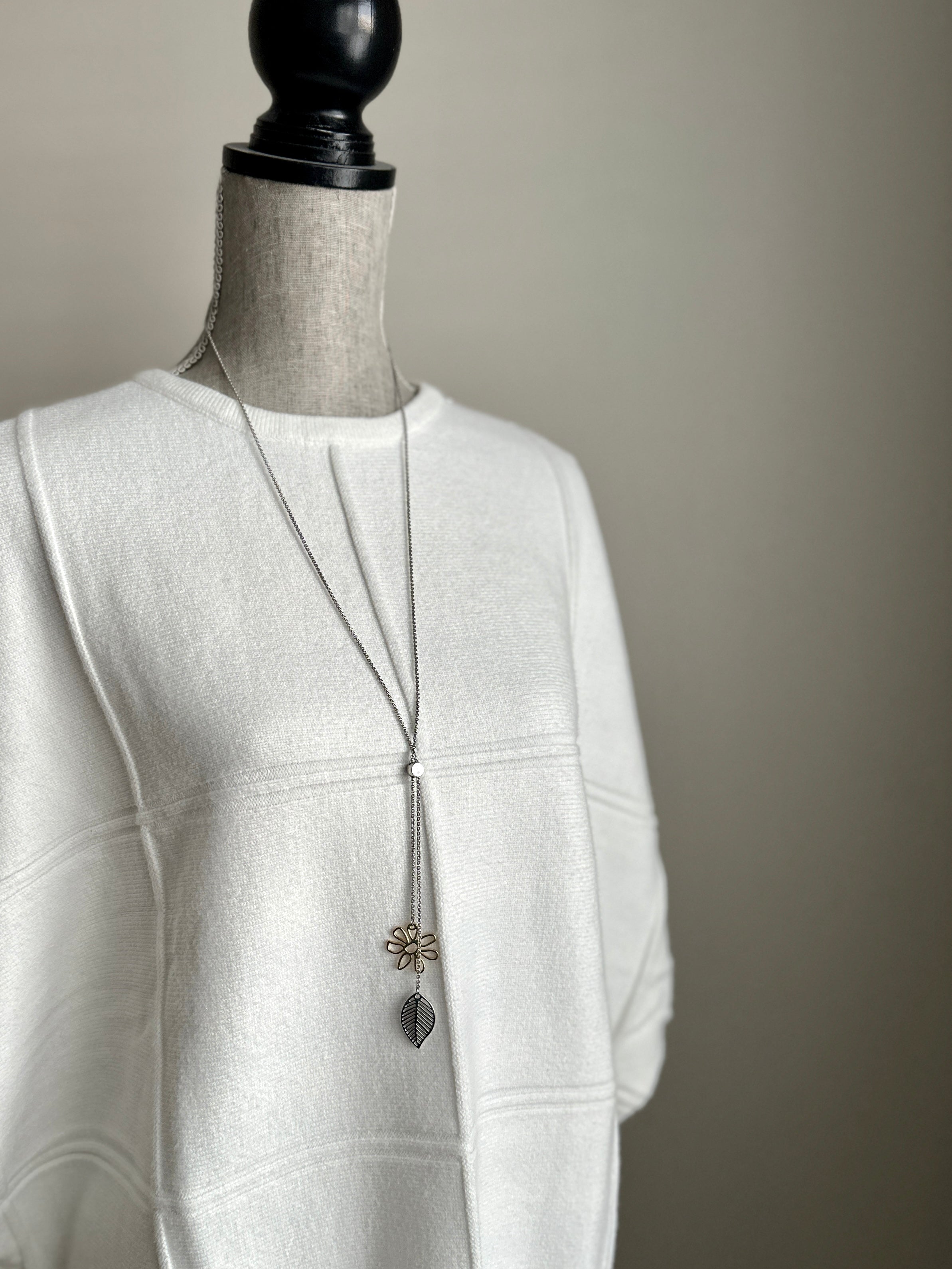 Flower & Leaf Necklace