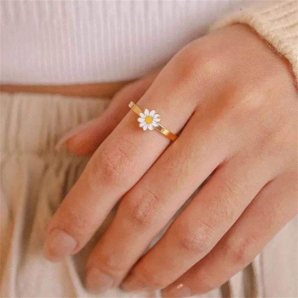 Daisy Fidget Ring
