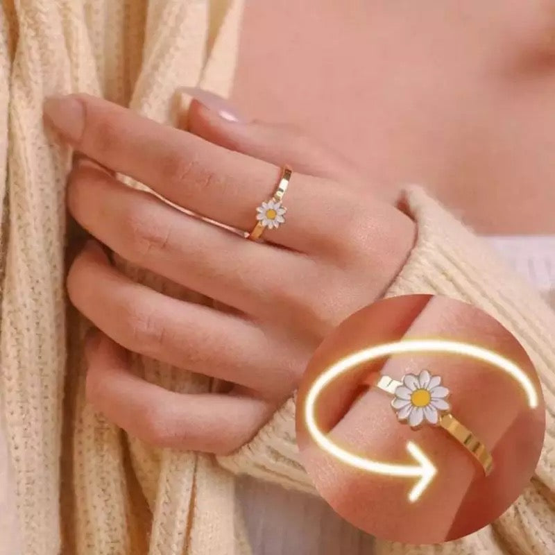 Daisy Fidget Ring