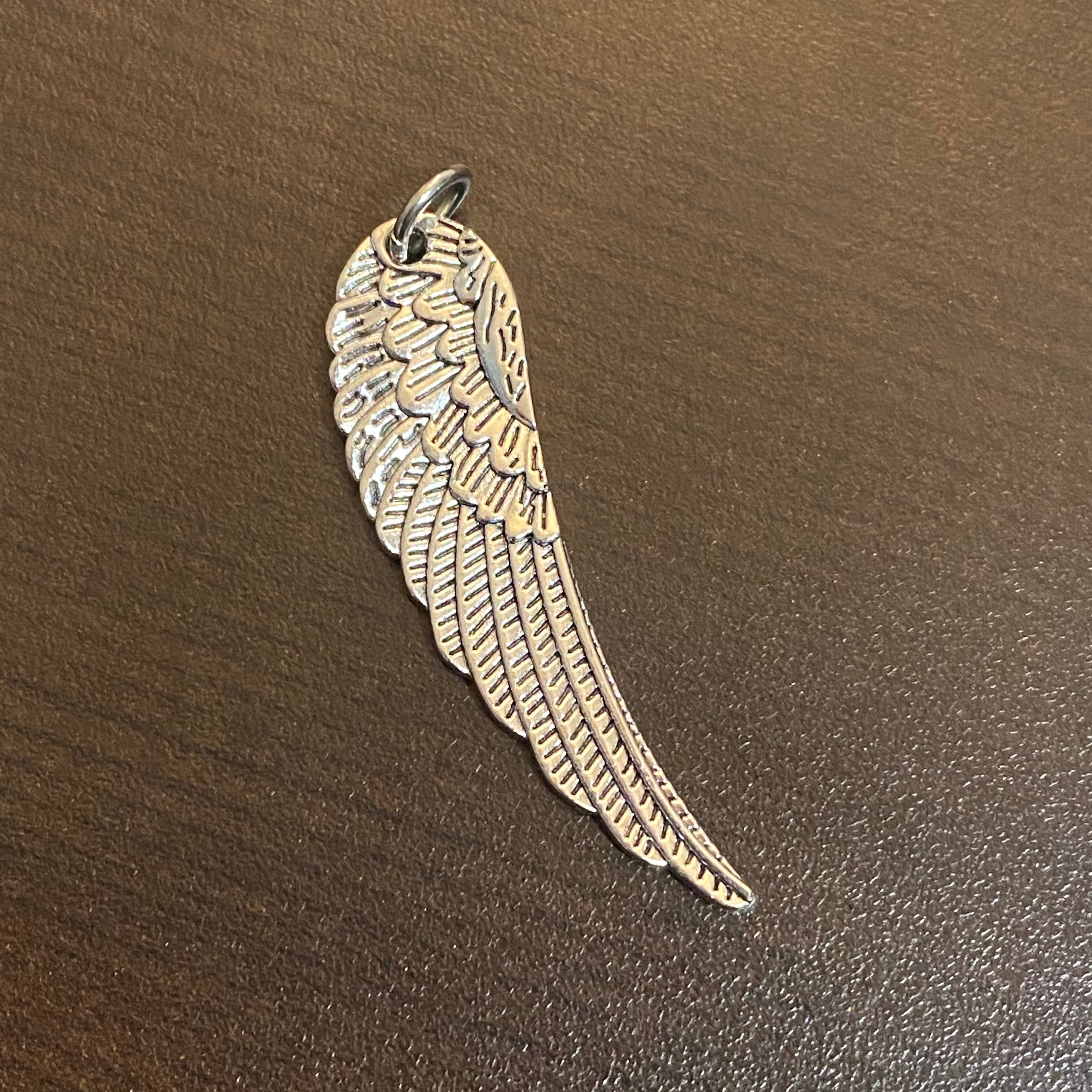 Large Wing - Charm