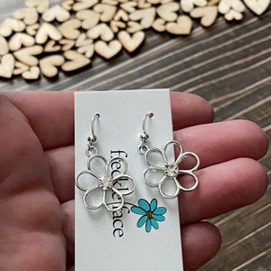 Cutie Patutie Flower Earrings