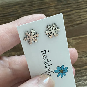 Stainless steel snowflake stud earrings