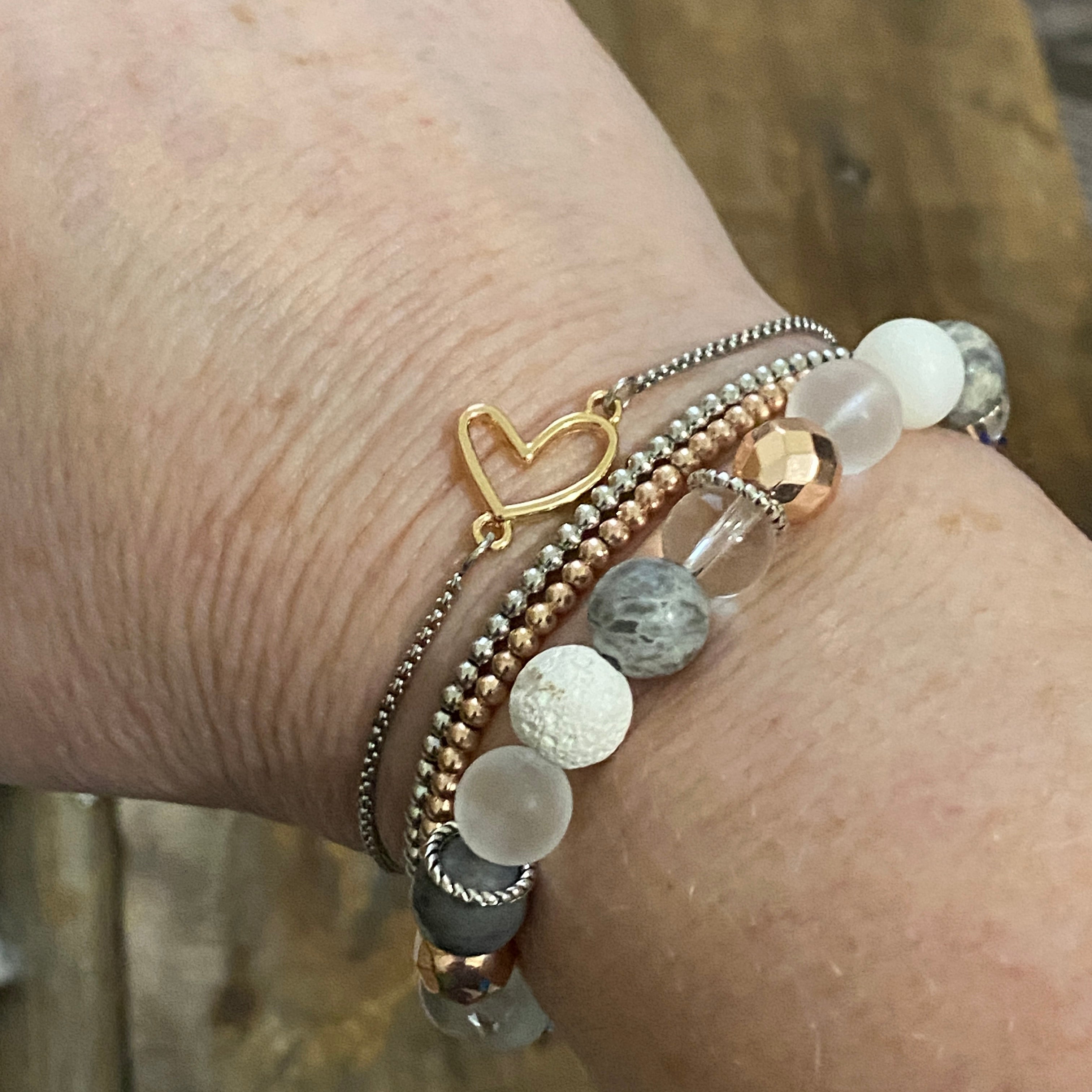 Adjustable Bracelet - Open Heart