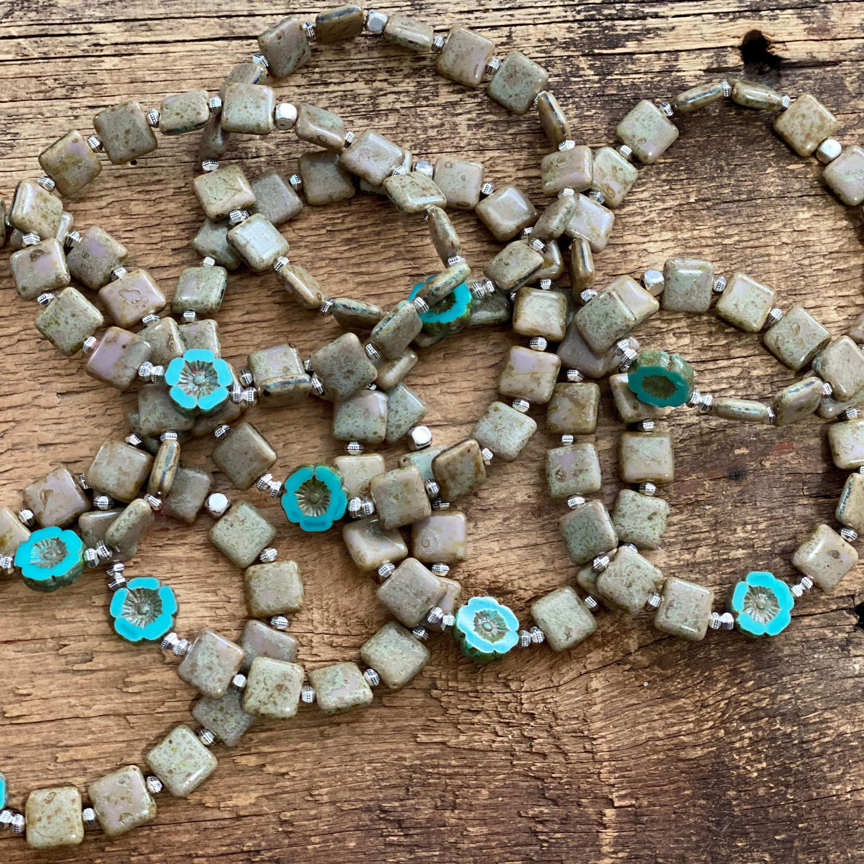 Online exclusive - Czech glass beaded bracelets