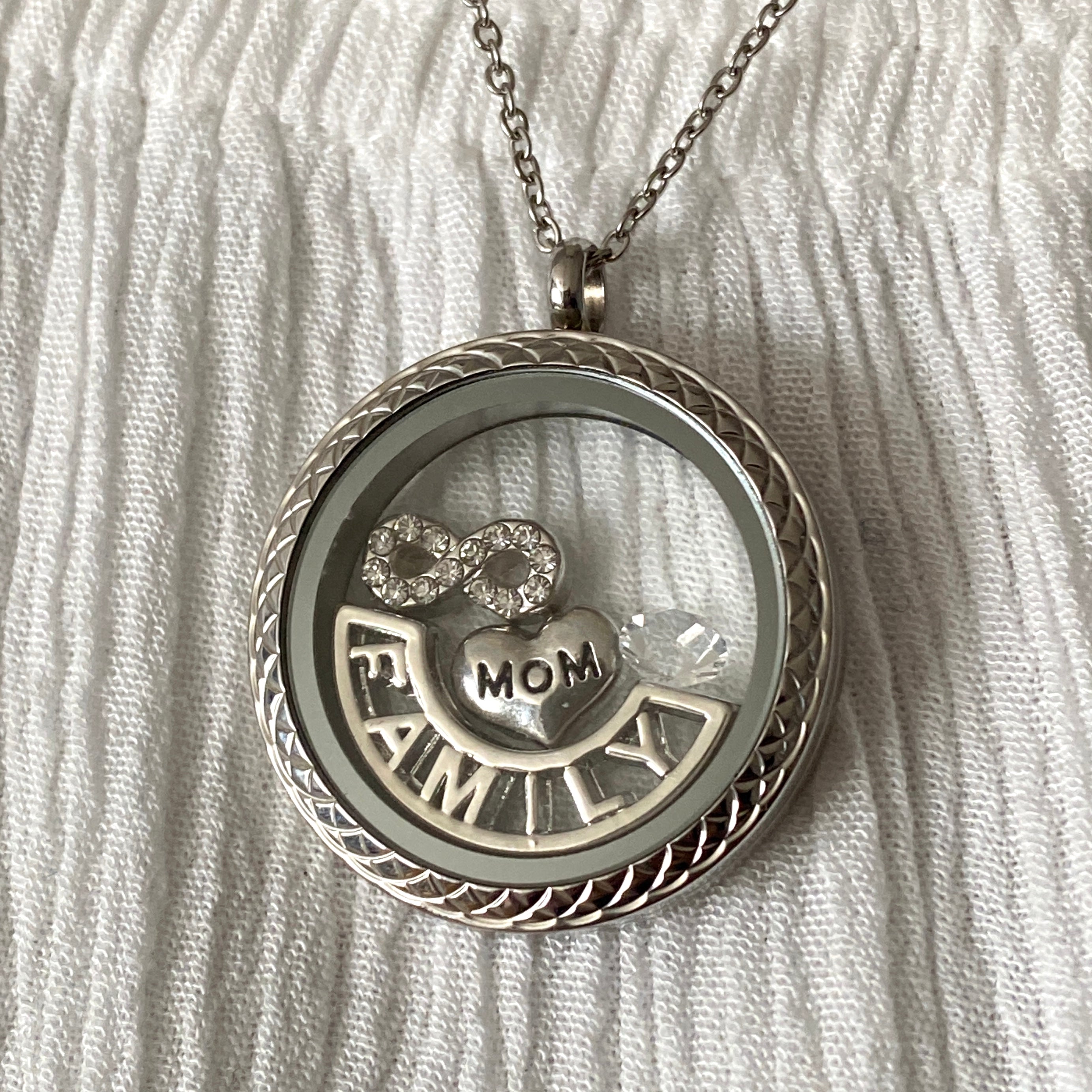 Glass Locket Family Mom Necklace