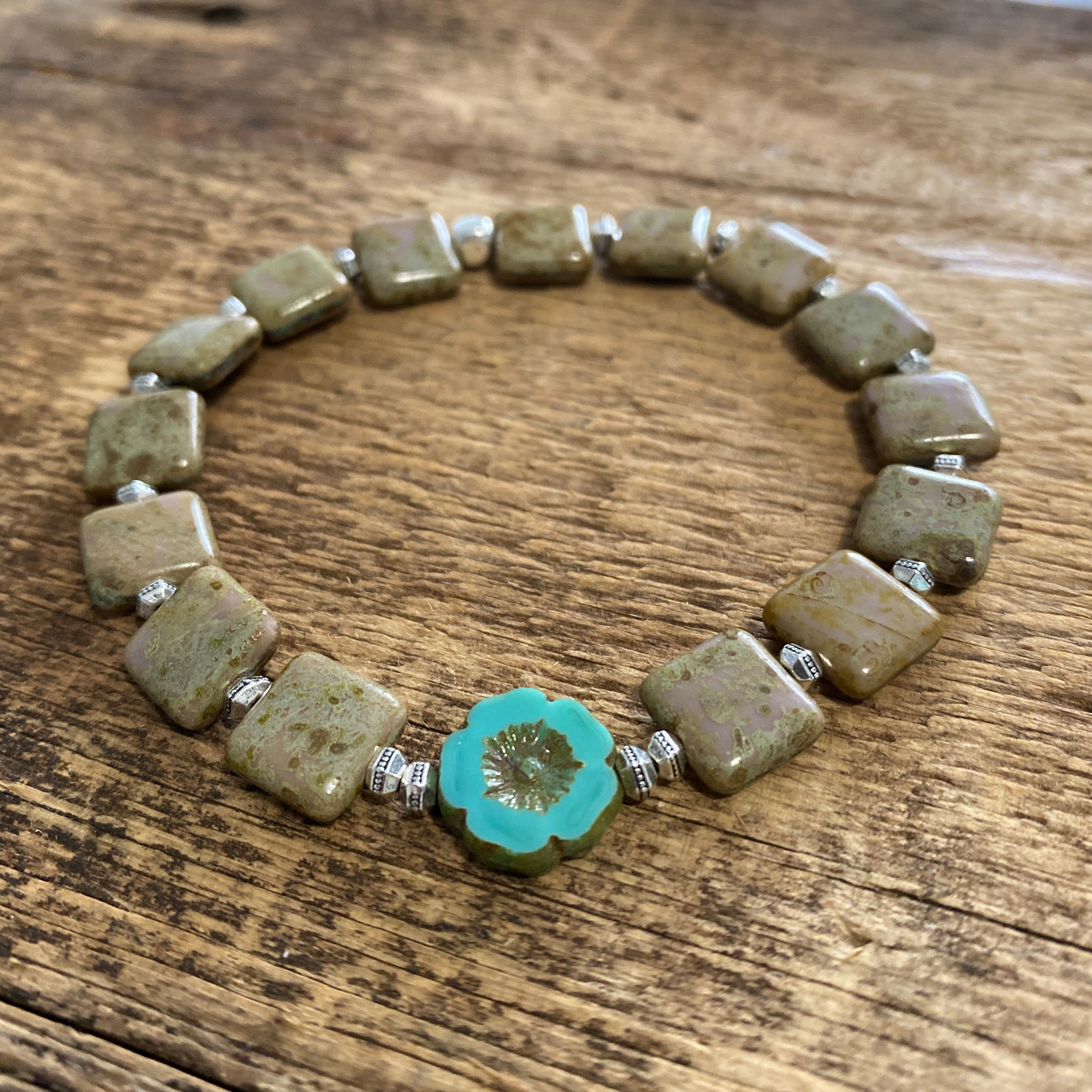 Online exclusive - Czech glass beaded bracelets